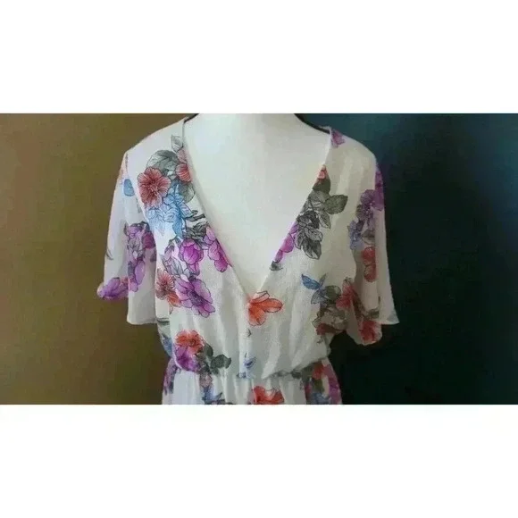 Crystal Sky White Floral Maxi V-Neck Flutter Short Sleeves Boho Dress Size 9 - Picture 2 of 15